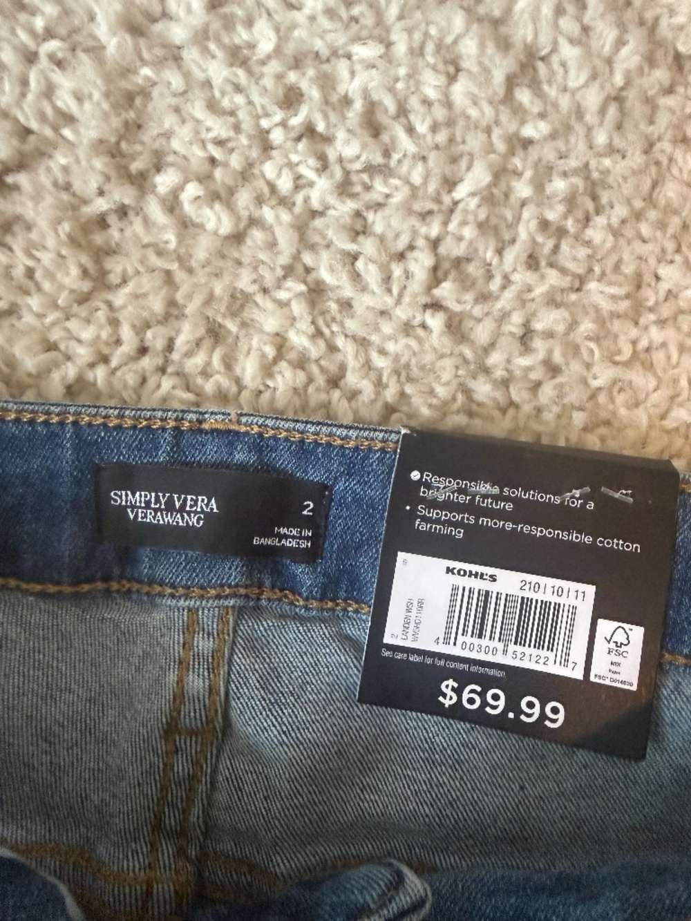 NWT Simply Vera Vera Wang Rhinestone Cuff Ankle Jeans Size 2 - Picture 4 of 7